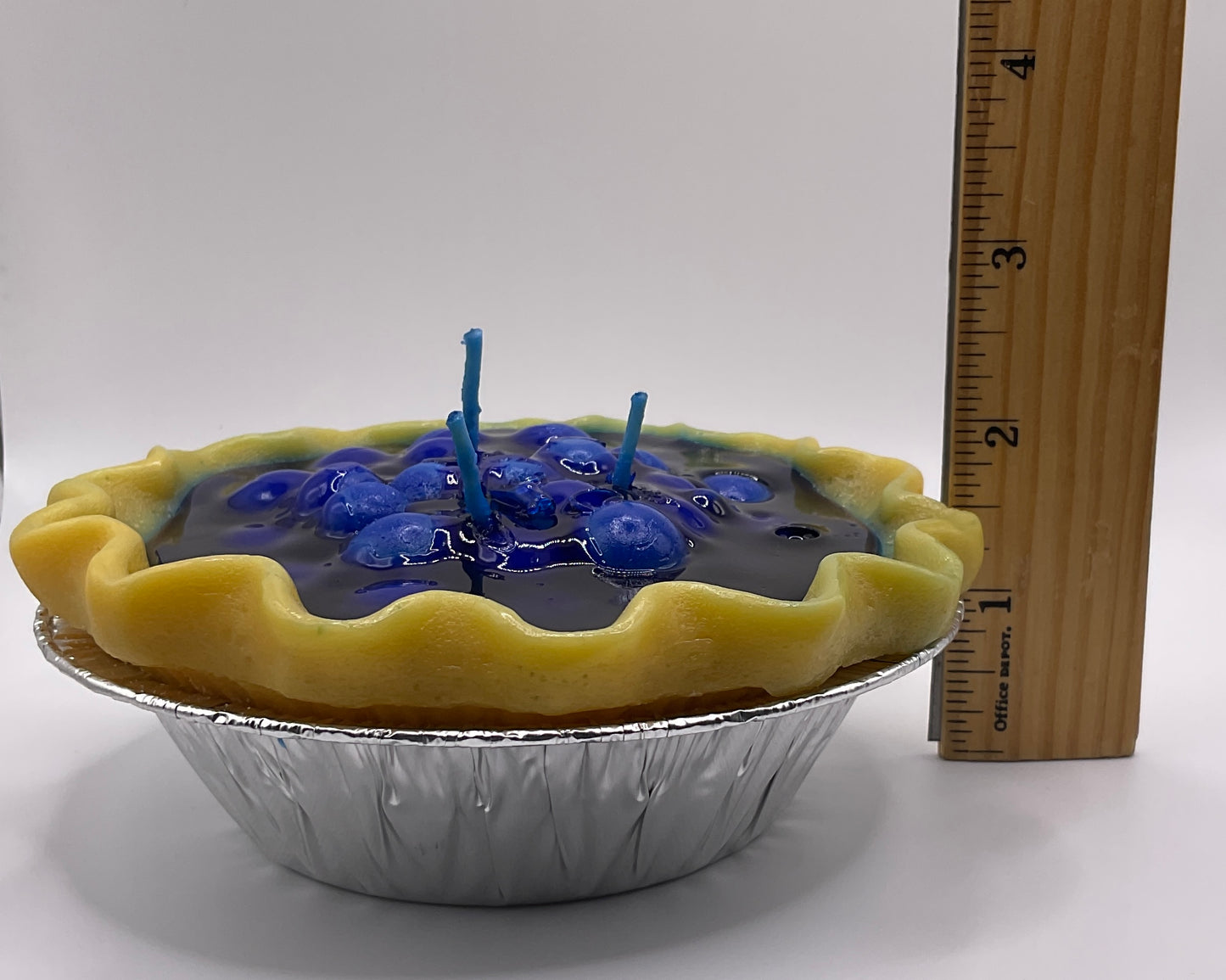 Medium 5-Inch Blueberry Pie Candle – (3 wicks)