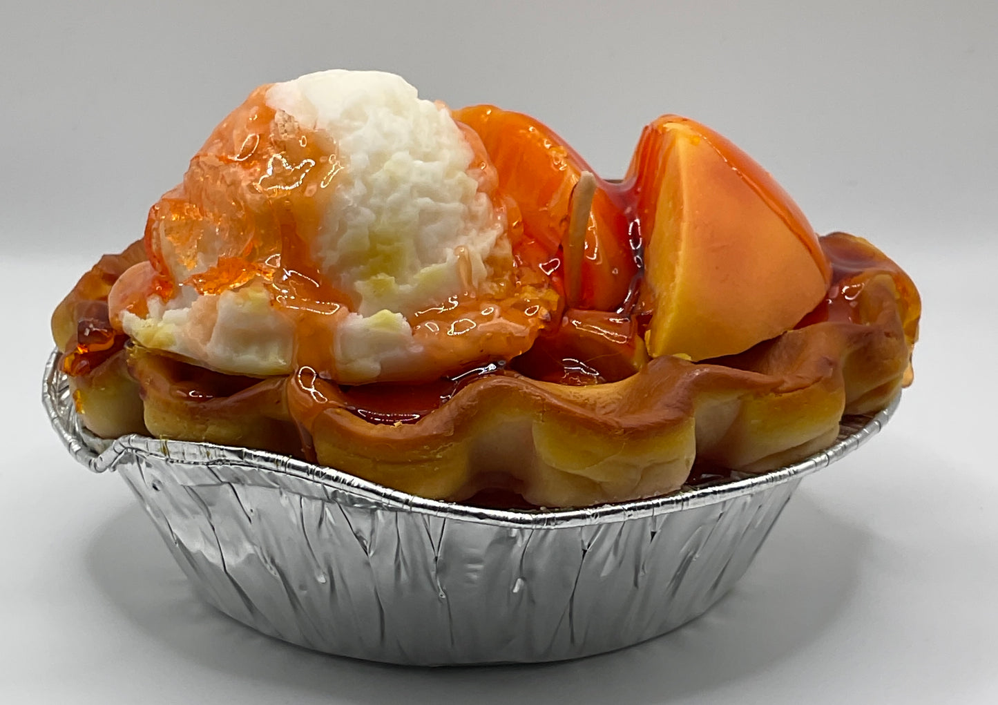 "Georgia Peach Dreams" - Medium 5 inch Pie Candle