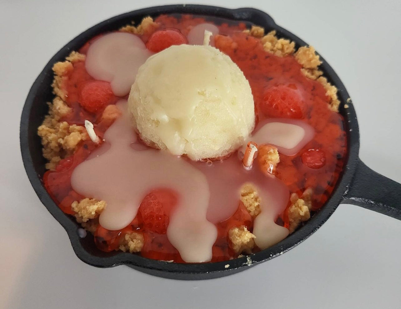 Skillet Dessert Candle  (Peach , Apple or Strawberry)