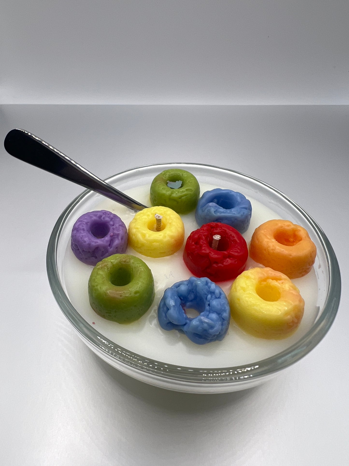 Small Fruity Loops Cereal Candle w/Mini-Spoon!