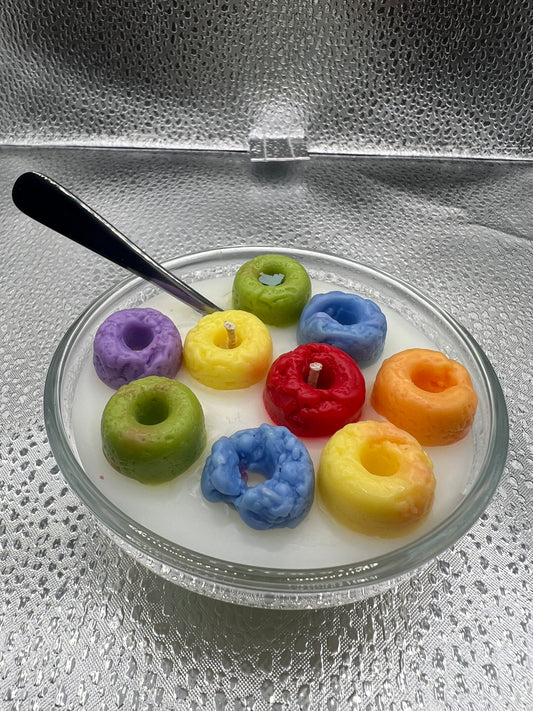 Small Fruity Loops Cereal Candle w/Mini-Spoon!