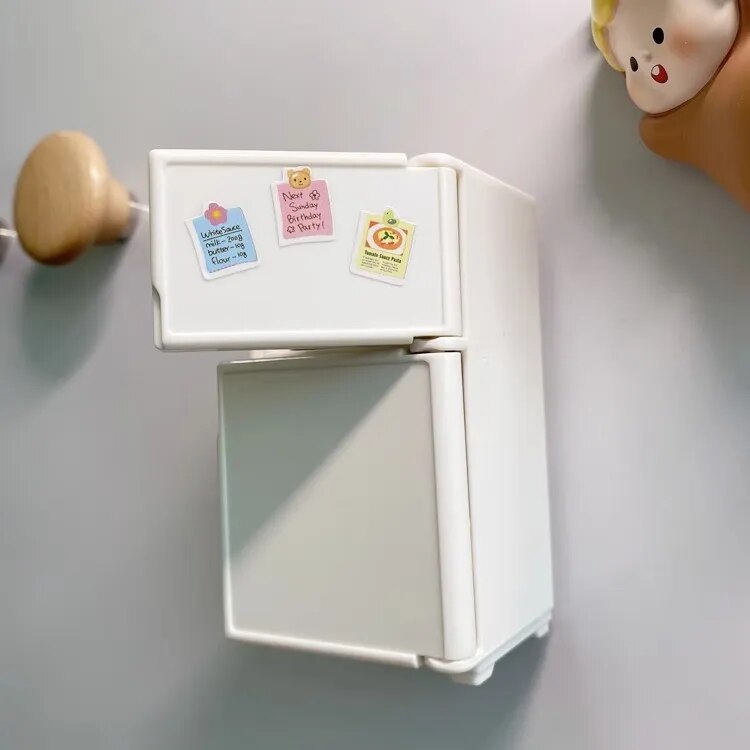 3D Cute Mini Refrigerator Shaped Magnet w/groceries